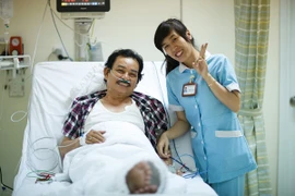 Diễn viên Mã Trung trở về từ cõi chết 