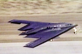 Công nghệ không quân (3): Siêu máy bay quân sự đắt tiền nhất thế giới