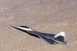 Công nghệ không quân (7): Vũ khí lazer và máy bay tự hàn gắn vết thương