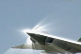 Công nghệ không quân (1): Tàng hình, chính xác và tốc độ