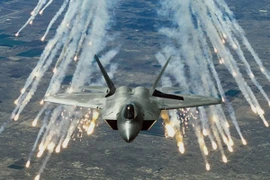 Công nghệ không quân (4): Sống sót và chiến thắng nhờ tính năng bí mật