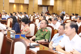 Hà Nội sẽ có chính sách hỗ trợ đóng bảo hiểm y tế cho người từ 70 tuổi trở lên
