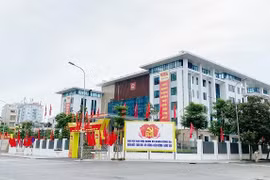 Hà Nội: Phê chuẩn chức danh Chủ tịch, Phó Chủ tịch quận Đống Đa, Thanh Xuân, Hai Bà Trưng...