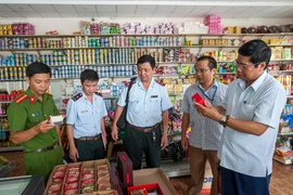 Thí điểm thanh tra chuyên ngành an toàn thực phẩm tại Hà Nội, TP.HCM, Hải Phòng...