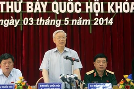 Cử tri mong sớm loại cán bộ tha hóa, biến chất