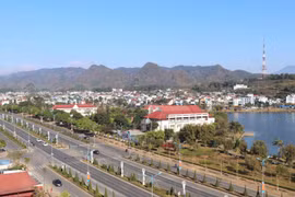 Dùng chứng chỉ tiếng Anh không hợp pháp làm hồ sơ ứng cử, Phó Bí thư Thành ủy bị cách chức