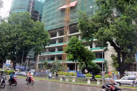 Giá nhà lại đua nhau giảm 