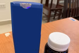 Đánh sập đường dây mua bán thực phẩm chức năng giả hoạt động tinh vi