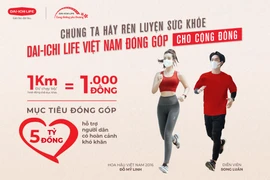 Hoa hậu Đỗ Mỹ Linh tham gia Giải chạy bộ trực tuyến