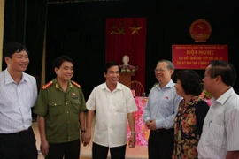 Tiếp xúc cử tri đơn vị bầu cử số 5