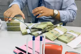 Các "ông lớn" ngân hàng đồng loạt giảm lãi suất huy động