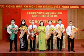 Hà Nội: Phê chuẩn Chủ tịch, Phó Chủ tịch Cầu Giấy, Tây Hồ, Nam Từ Liêm, Đông Anh, Hoài Đức…