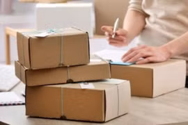 Chuyển phát nhanh Thuận Phong bị xử phạt 200 triệu đồng