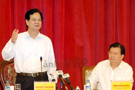 Thủ tướng Nguyễn Tấn Dũng yêu cầu: Cắt giảm mạnh thời gian làm thủ tục hành chính xây dựng