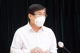 TP HCM: Người dân không được ra đường sau 18 giờ từ tối mai, 26-7