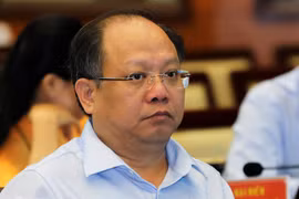 Cảnh cáo nguyên Chủ tịch SABECO Phan Đăng Tuất, đề nghị khai trừ Đảng ông Tất Thành Cang