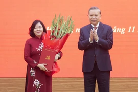 Đồng chí Bùi Thị Minh Hoài làm Bí thư Đảng ủy Mặt trận Tổ quốc, các đoàn thể Trung ương