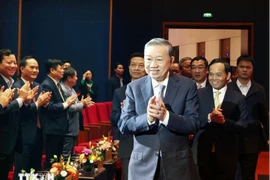 Tổng Bí thư Tô Lâm: Tiếp tục đầu tư, phát triển công nghệ số