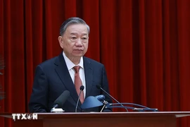 Hình ảnh khai mạc Hội nghị lần thứ 10 Ban Chấp hành Trung ương Đảng khóa XIII