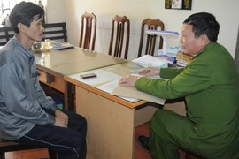 Giết người vì tàu lá chuối trải đầu ngõ