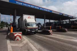 Xe tải nặng, container được giảm 10% phí BOT trên QL5 từ 1-8-2016