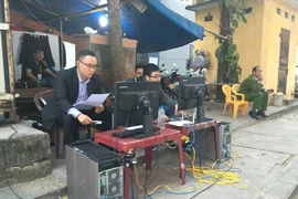 Hài hước: Tường thuật trận Hải Phòng- Sài Gòn FC ở... quán trà đá 