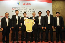 CLB Hà Nội có nhà tài trợ khủng trước mùa giải mới