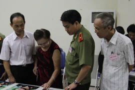 Gần 1.000 ảnh nghệ thuật chủ đề “Công an Hà Nội vì Nhân dân phục vụ - Vì Thủ đô bình yên”