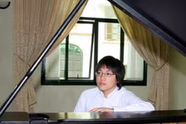 Lưu Hồng Quang lưu diễn tại Nhật Bản