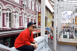 Trung Quân Idol dùng 100 lít nước để tạo mưa trong MV mới 