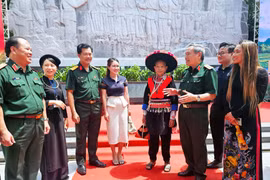 “Về nơi khởi nguồn”: Tái hiện ký ức một thời hoa lửa 