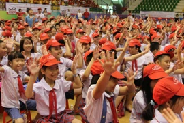 Bộ trưởng Bộ Y tế: Chỉ 23% người dân Việt Nam rửa tay trước khi ăn