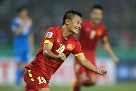 Phạm Thành Lương lần thứ 3 giành Quả bóng Vàng