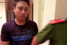 Hai tên cướp tài sản của taxi sa lưới