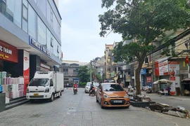 Nghi mâu thuẫn từ công việc, một người đàn ông bị nhóm côn đồ tấn công giữa ban ngày