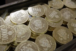 Tận mắt thấy “đô la cổ” giá trị hàng chục tỉ USD