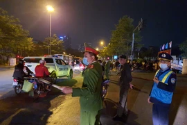 Mạnh tay xử lý các vi phạm trật tự an toàn giao thông và đô thị