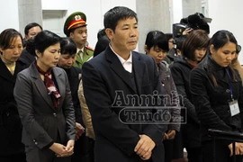 Nguyên Giám đốc BV Hoài Đức chỉ bị phạt... cảnh cáo!