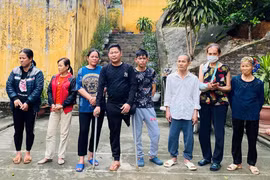 Bắt quả tang nhóm đối tượng đánh bạc bằng hình thức xóc đĩa