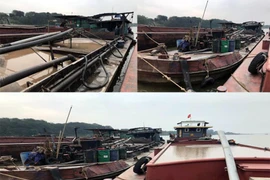 Bắt giữ 3 tàu khai thác cát trái phép trên sông Hồng