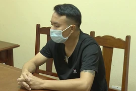 Tạm giam đối tượng tổ chức cho người khác trốn đi nước ngoài