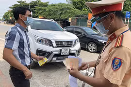 Hà Nội: Xử lý lái xe đi sai lộ trình trong thời gian giãn cách xã hội