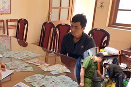 Vừa ra tù lại đi trộm cắp