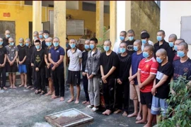 Hàng chục học sinh hỗn chiến khiến 1 người trọng thương