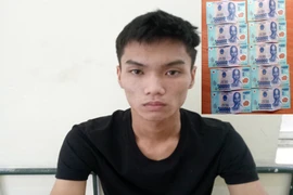 Đôi bạn nghiện ma túy chuyên sử dụng tiền giả để ăn tiêu