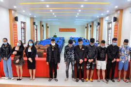 Phê ma túy, hơn 40 "dân chơi" bay lắc tại quán karaoke