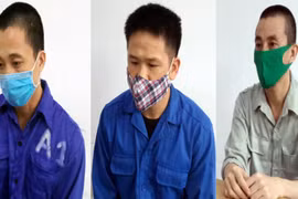 Phát lộ vụ vận chuyển trái phép 63 bánh heroin từ 4 “cửu vạn”