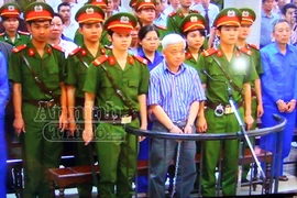 Xét xử đại án "bầu" Kiên: Rút phần truy tố đối với ông Trần Xuân Giá