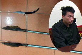 Án mạng chỉ vì chén rượu hất nhầm vào người ngồi ăn ốc