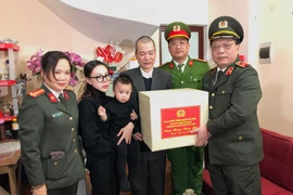 Giám đốc CATP Hà Nội tri ân, chúc Tết đồng chí, đồng đội